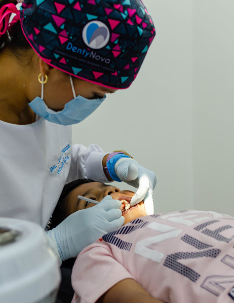 Atención de odontología general realizada por la Dra. Laura Durán